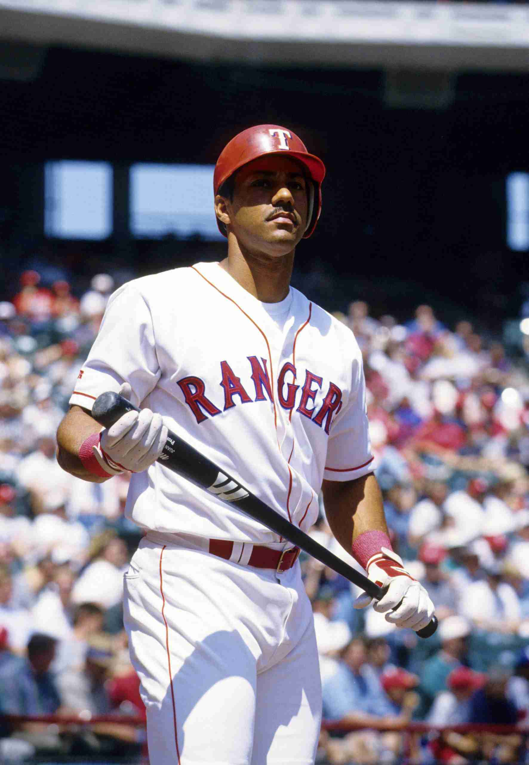 <p>RF Juan González (TEX) (2nd of career, 2nd in 3 years)</p>