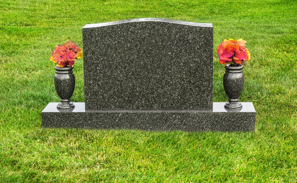 <p><strong>Headstone/ Tombstone</strong></p>