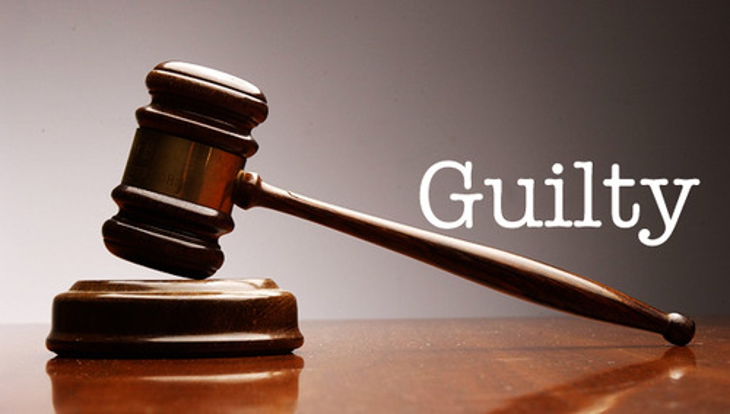 <p>(formal English) sự lên án rộng khắp Ví dụ: The decision met with universal condemnation.</p>