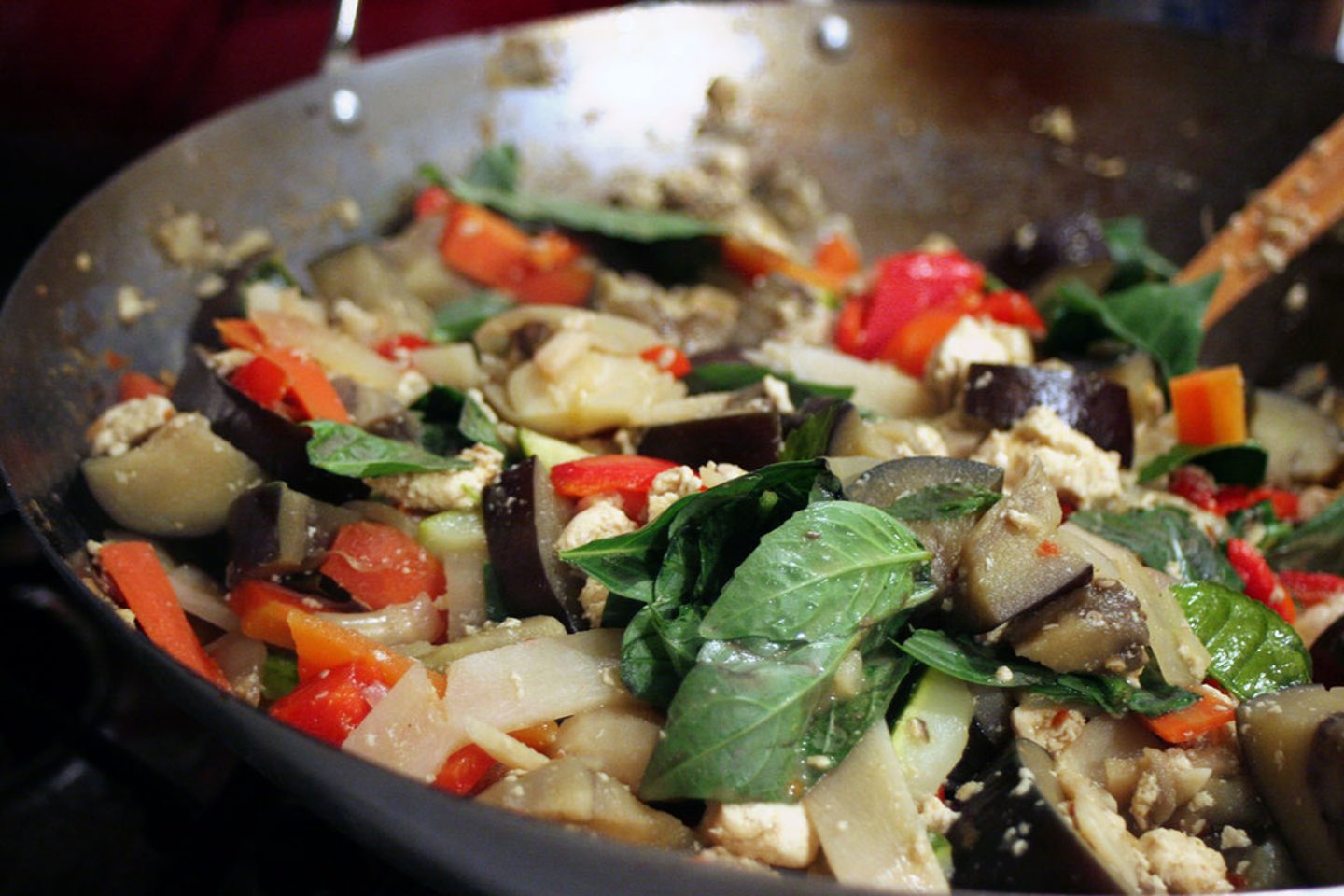 <p>the fast frying of small pieces of meat and vegetables in a small amt of fat</p>