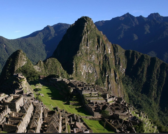 <ul><li><p>It functioned as a mountaintop observatory for observing the heavens</p></li></ul><p></p>
