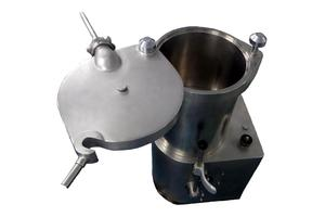 <p>sausage maker</p>
