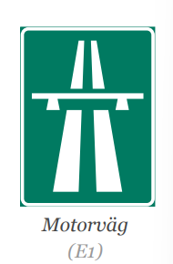 <ul><li><p>trafik i båda riktningar alltid avskild</p></li><li><p>ingen korsande trafik i samma plan</p></li><li><p>avfart och påfart tillhör motorvägen aka samma regler gäller</p></li></ul><p></p>