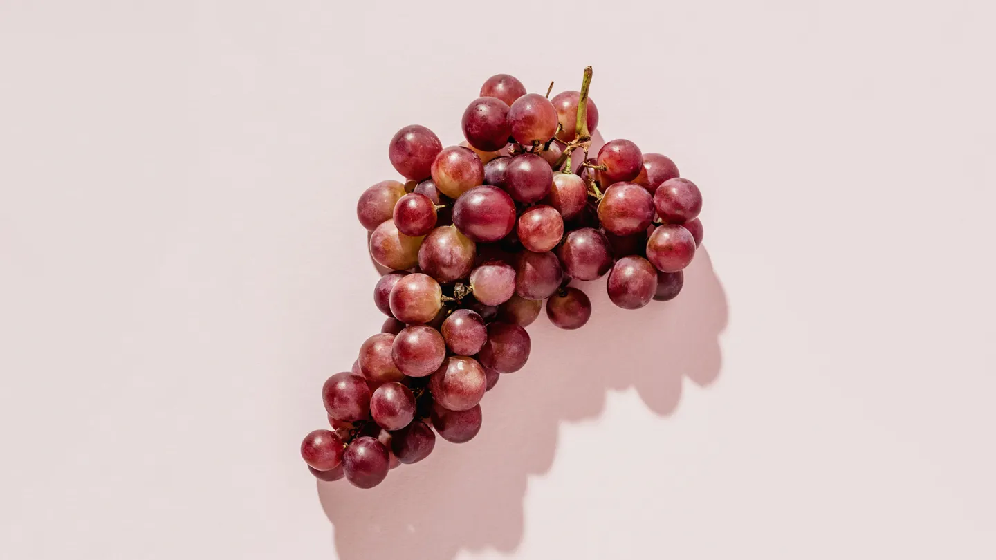 <p>I like <strong>grapes</strong>.</p>