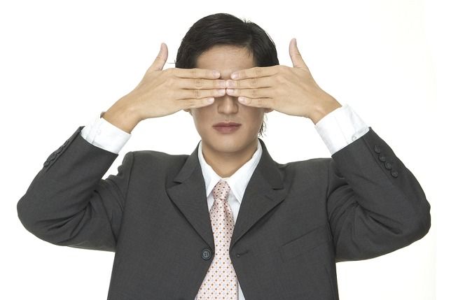 <p>Turn a blind eye</p>