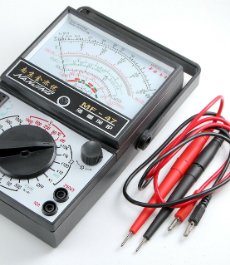 <p><span style="color: rgba(0,0,0,var(--O42jJQ,1));">Purpose: Ensures proper alignment of collimator and x-ray field</span></p>