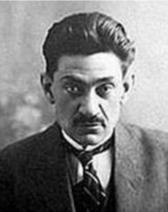 <p>• публіцист та літературний критик • ідеолог українського націоналізму • голова СВУ</p>