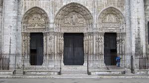 <p>Early gothic</p><p></p><p>Limestone</p><p></p><p>The kings and queens serve as literal and figurative structural supports for the New Testament scenes</p>