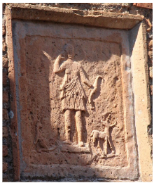 <p>Insula of Diana, Ostia</p><ul><li><p>Apartment </p></li><li><p><span style="background-color: transparent;">Units that are shop fronts</span></p></li><li><p><span style="background-color: transparent;">Units some are one room</span></p></li><li><p><span style="background-color: transparent;">Seasonality of shipping - not everyone living year round</span></p></li><li><p><span style="background-color: transparent;">Insula of Diana - named from plaque</span></p></li><li><p><span style="background-color: transparent;">the higher up you go the cheaper they are</span></p></li></ul><p></p>