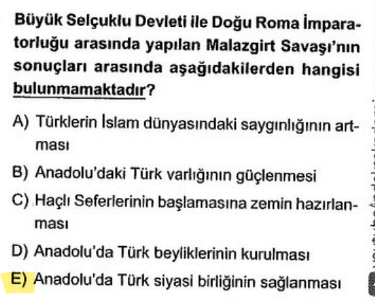 <p>Malazgirt sonrası Anadolu'da birçok farklı beylik kurulmuştur. Bu durum "siyasi birlik" değil, tam tersine <strong>"parçalı bir yapı"</strong> oluşturur. Siyasi birlik, tüm beyliklerin tek çatı altında toplanmasıdır.</p>