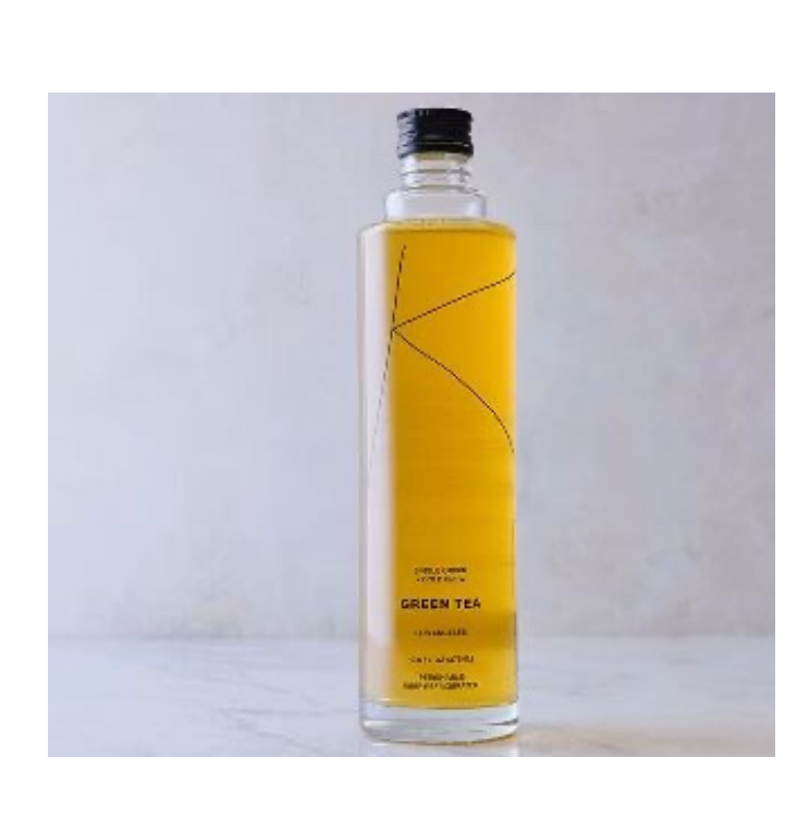 <p>A single-source green tea cold brew made with tea leaves from the Chiran growing area, yielding a fresh and clean flavor without bitterness.</p><p>Modification options: None</p><p>Allergens: No Big 9 Allergens</p>