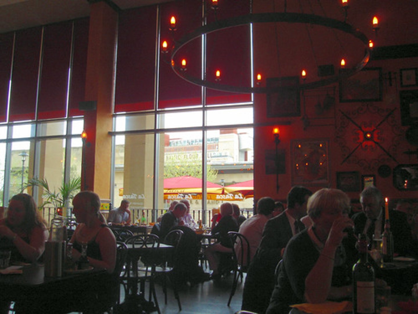 <p>tavern or taberna</p>