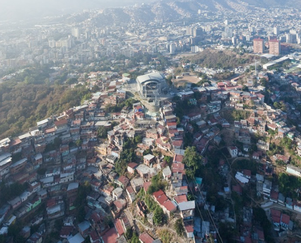 <p>It improved accessibility and integrated the barrio into the formal city with minimal demolition, unlike a proposed road that could have displaced up to one-third of the inhabitants. It shows how infrastructure can improve both mobility and social integration</p>