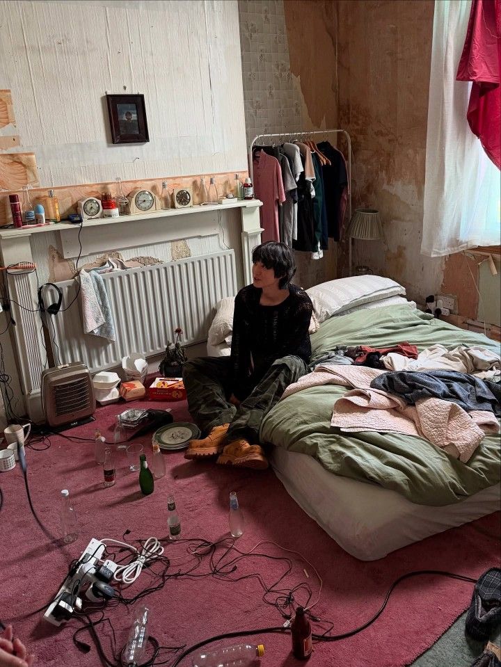 <p>unkempt </p>