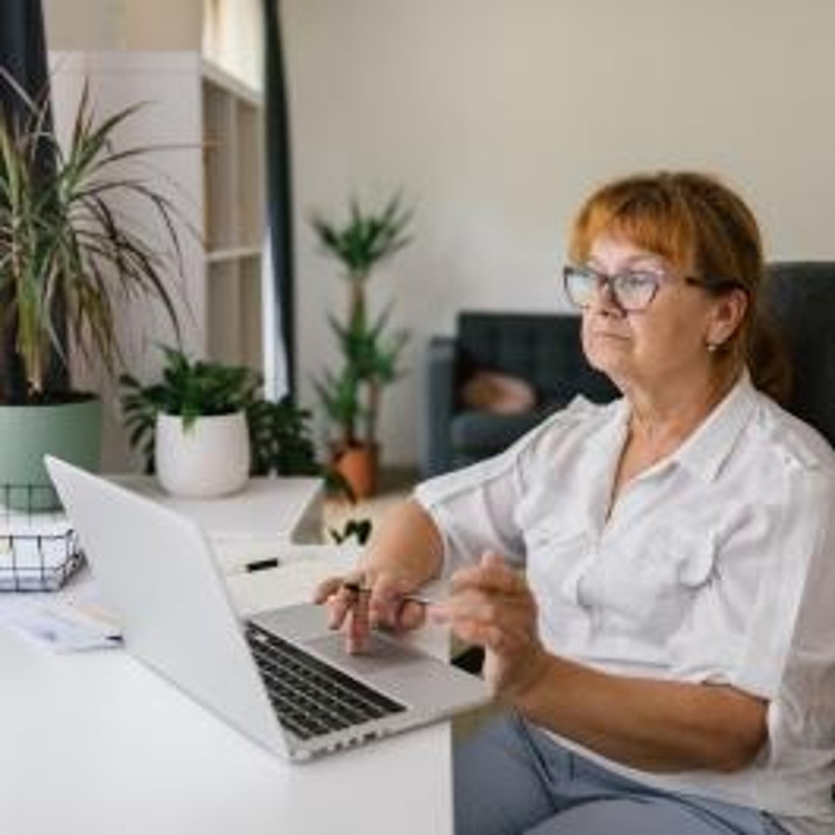 <p>TRANSLATION: цифровая грамотность</p><p>DEFINITION: The ability to use computers and the internet effectively and safely.</p><p>EXAMPLE: Schools are now teaching .................. to help kids navigate the online world. Школы сейчас обучают ЦИФРОВОЙ ГРАМОТНОСТИ, чтобы помочь детям ориентироваться в онлайн-мире.</p>