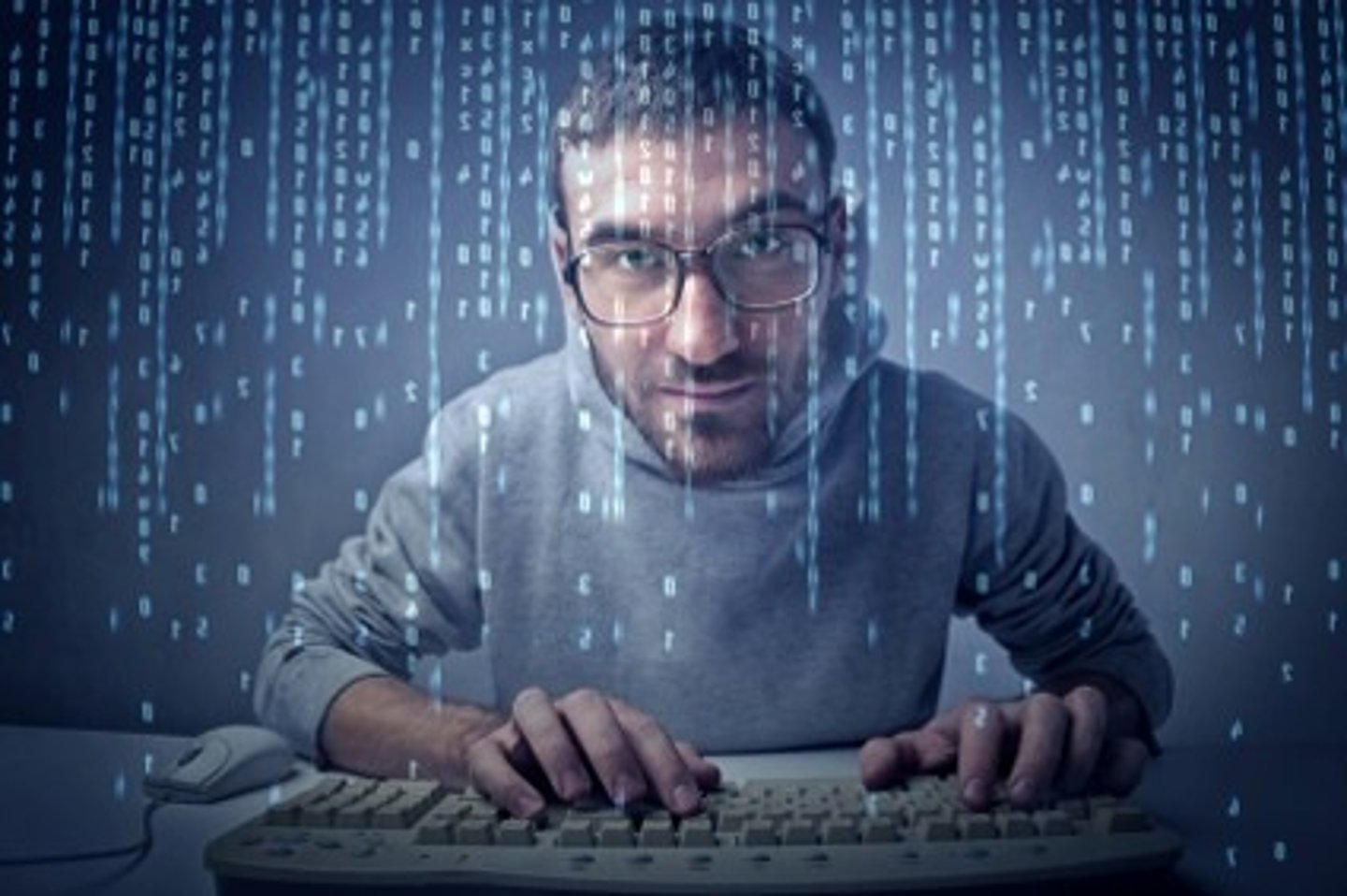 <p>computer specialist (m/f)</p>