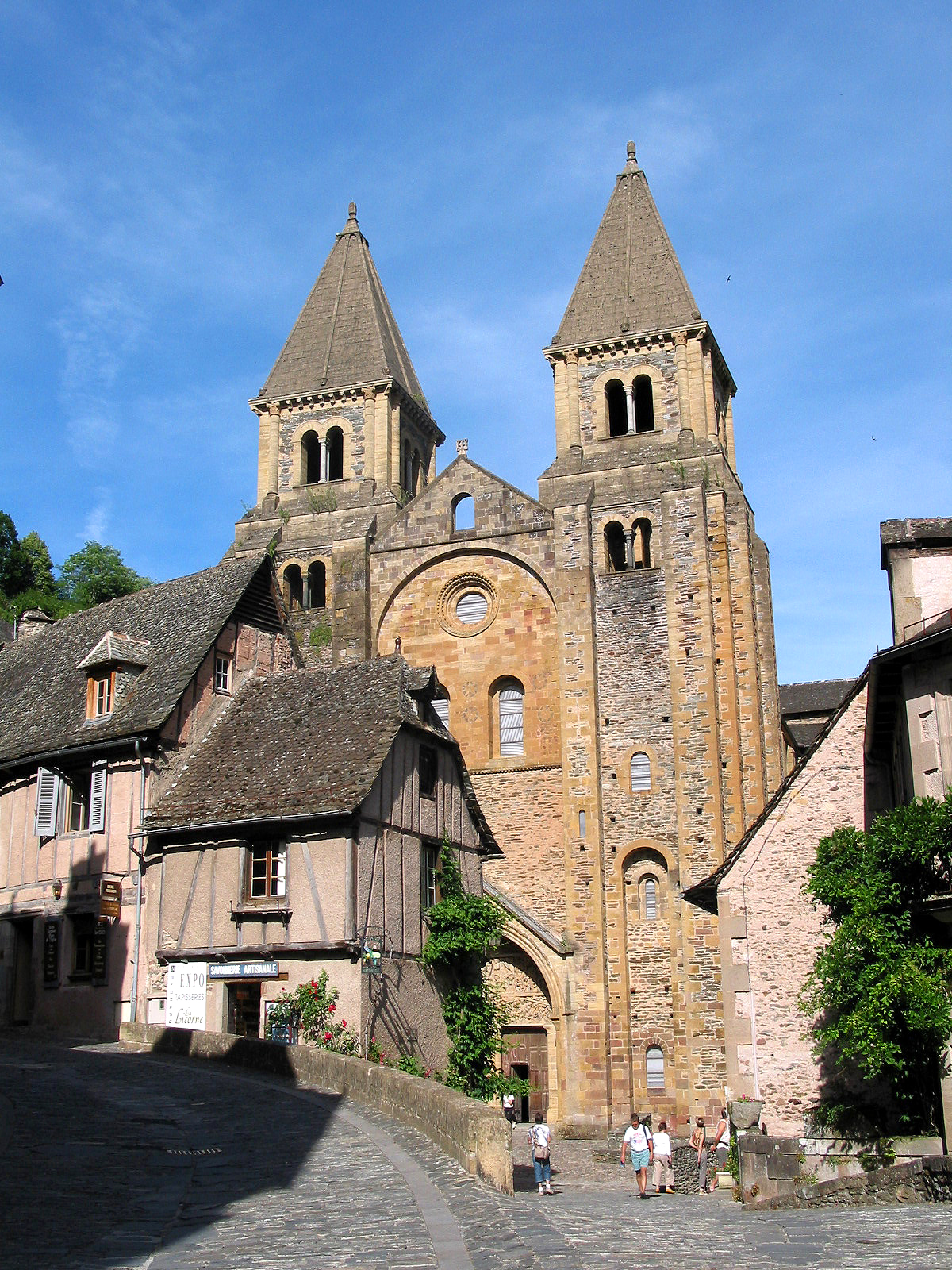 <p><span>Church of Sainte-Foy, Conques, France Date</span></p>