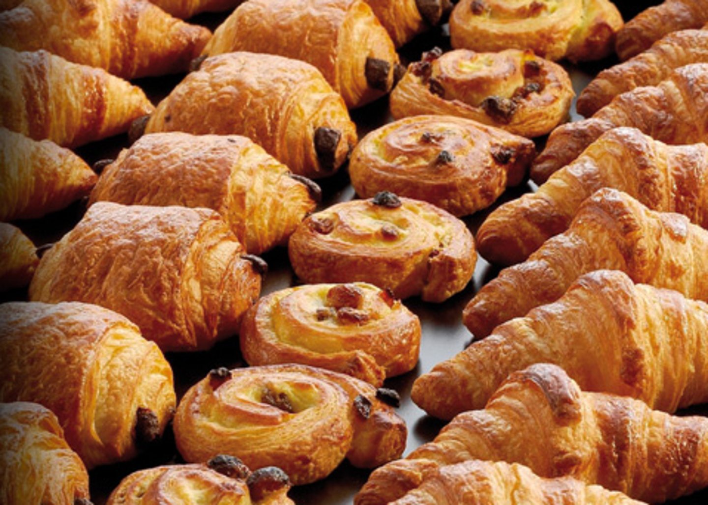 <p>breakfast pastries</p>