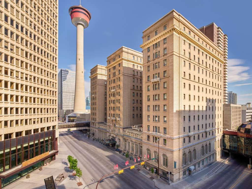 <ul><li><p>fairmont palliser: luxehotel, historische uitstraling</p></li></ul><p></p>