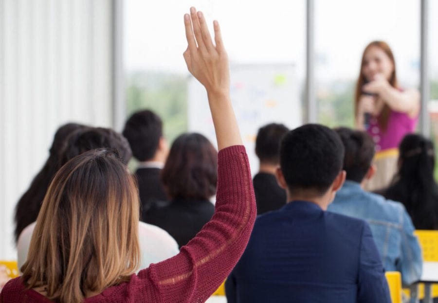 <p>During a brainstorming session, you finally decide to share one of your ideas.</p><p>Use a phrasal verb to say you decided to participate in the discussion.</p>