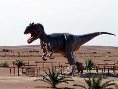 <p>el dinosaurio</p>