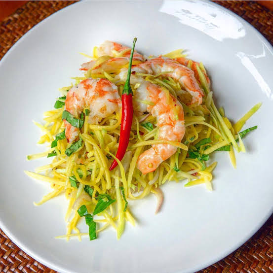 <p><span><span>Green mango salad with shrimp</span></span></p>