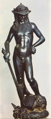 <p>Form:</p><p>-bronze</p><p>-exaggerated contrapposto</p><p>-beautiful, ideal, classical, cultured, independent, wealth, power (like Florence)</p><p>Content:</p><p>-shepherd's hat with flowers of Florence (small can conquer giants)</p><p>-biblical figure of Florentine Republic</p><p>-religious AND political connotation</p><p>-return to the nude powerful figure in contrapposto</p><p>-Goliath's head under his foot</p><p>Function:</p><p>-made for private viewing</p><p>-made for Medici</p><p>Courtyard</p><p>Context:</p><p>-Florence 1440-60 CE (15th century)</p><p>-early renaissance</p><p>-artist: Donatello</p>