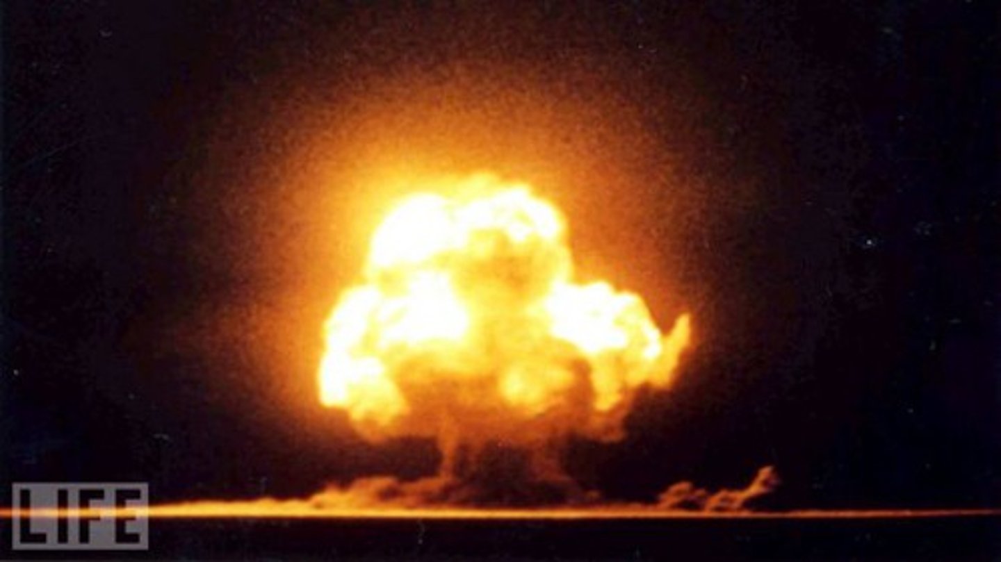 <p>Code name for the secret United States project set up in 1942 to develop atomic bombs for use in World War II</p>