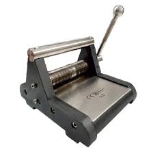 <p>cutting and dissecting; used for harvesting a split-thickness skin graft. the blades of the mesher create holes in the graft which allow the graft to be expanded and fitted over the defect.</p>