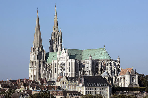 <p><strong>Chartres Cathedal</strong><span>, France</span></p>