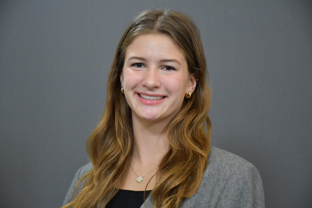 <p><span style="background-color: transparent; font-family: "Times New Roman", serif;"><strong>Lucy Paulhamus</strong></span></p>