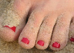 <p>toes</p>
