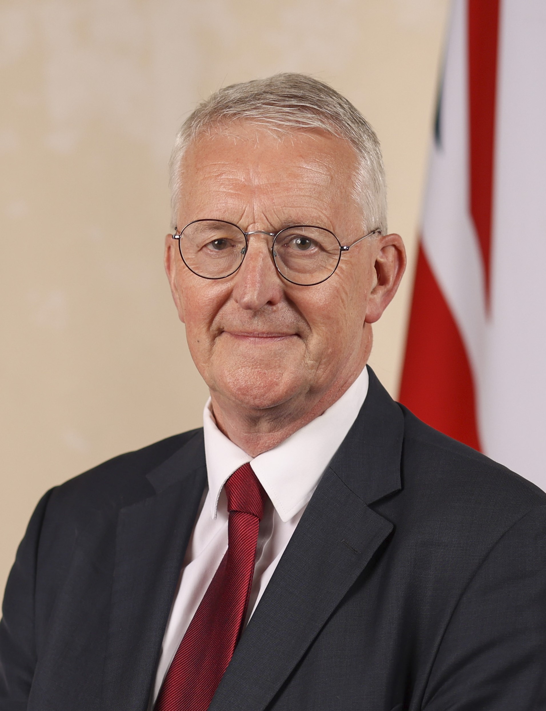 <p>Hilary Benn</p>