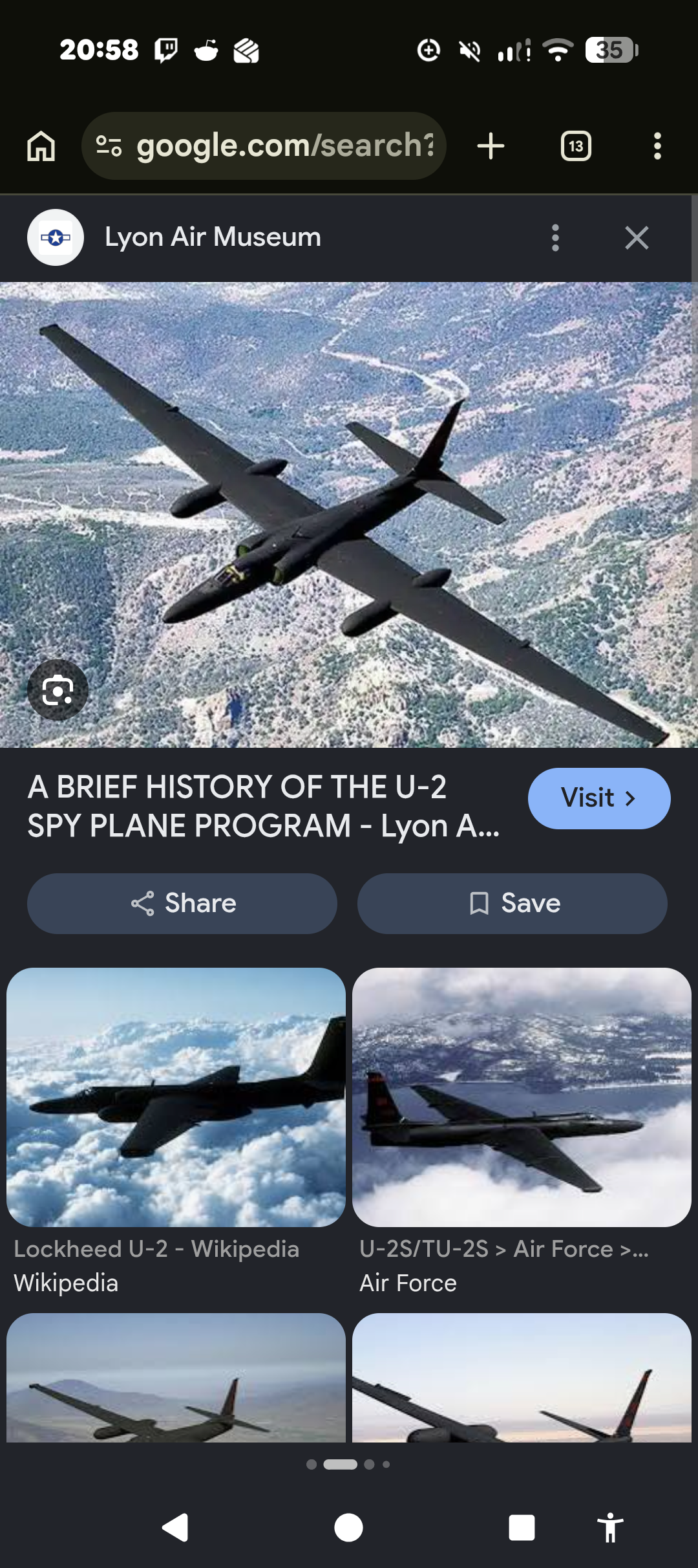 <p>Huge wings. </p><p class="has-focus">Fuel tanks on each wing. Semicircle intske</p>