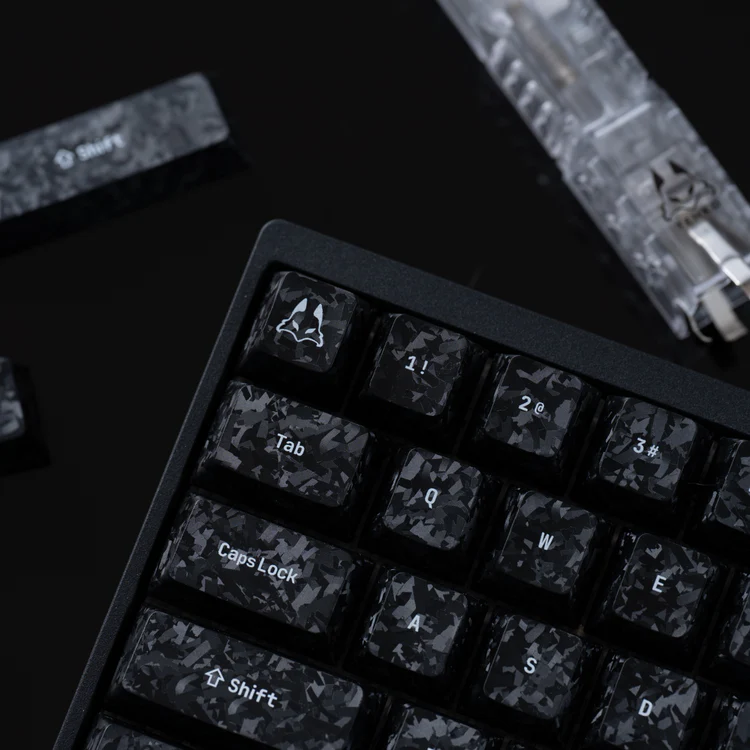 <p>Carbon Fiber Textured Keycap Set - 156 Keys</p>