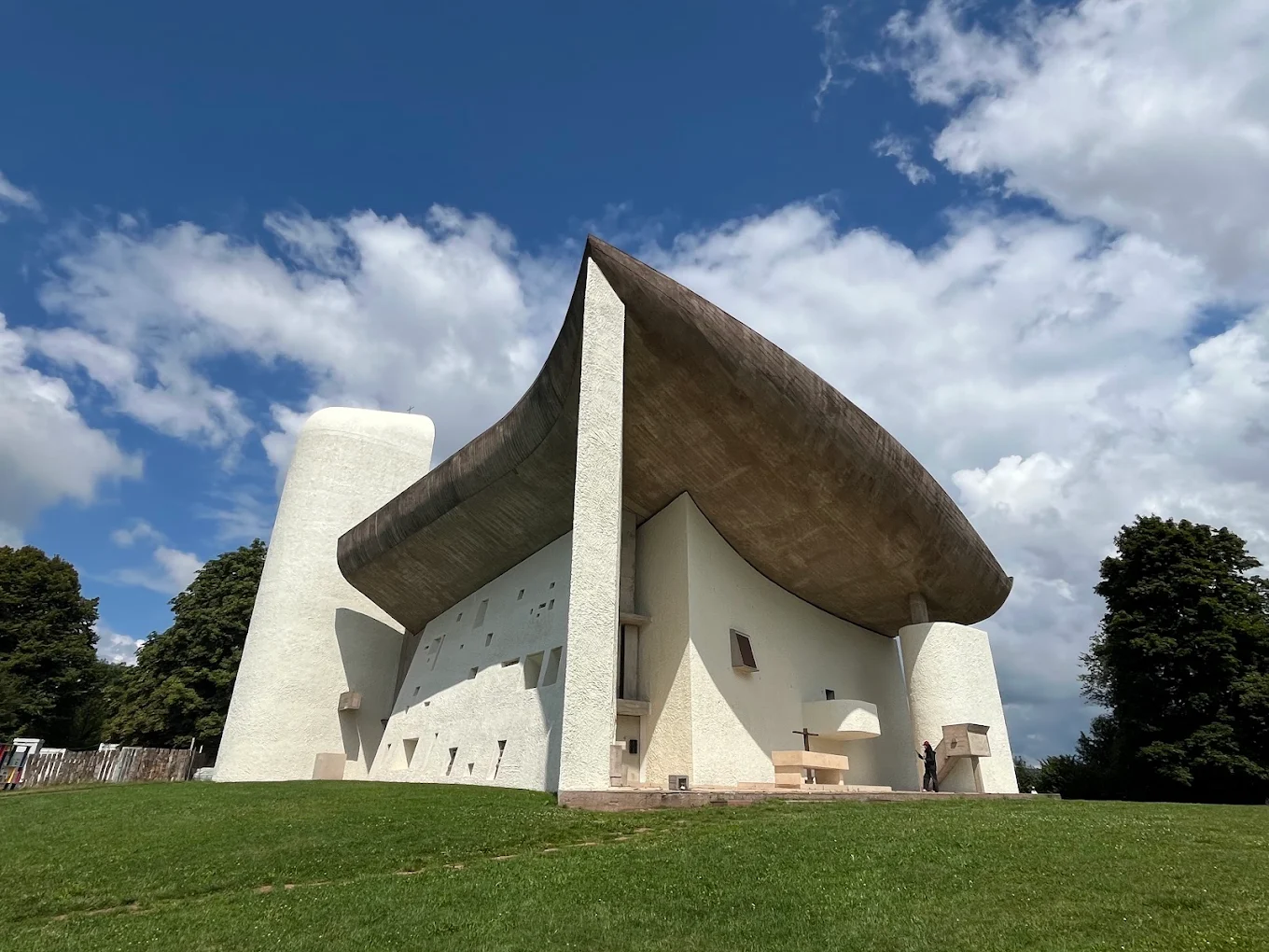 <p>Chapel Ronchamps (France)</p>