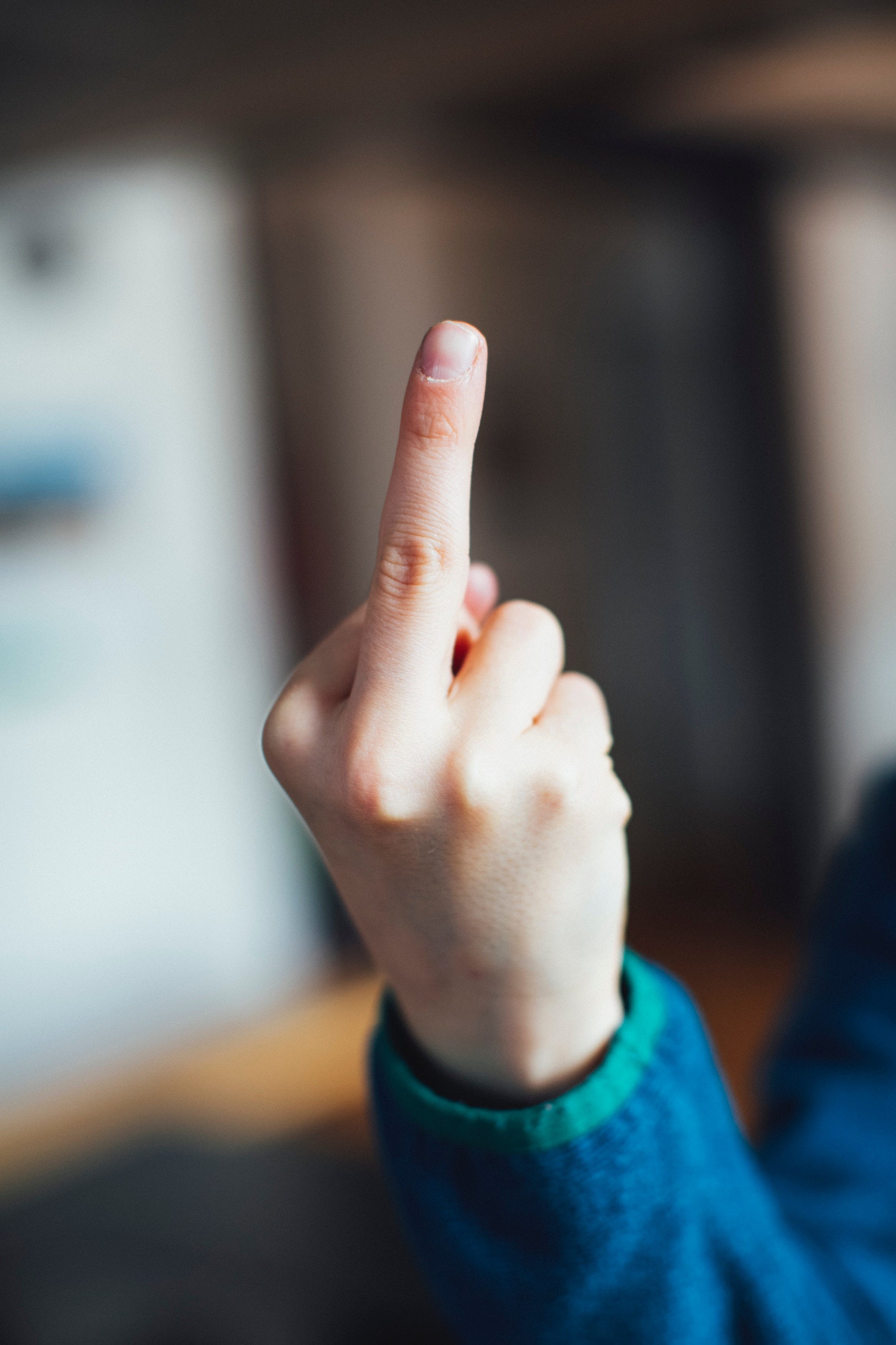 <p>to offend </p>