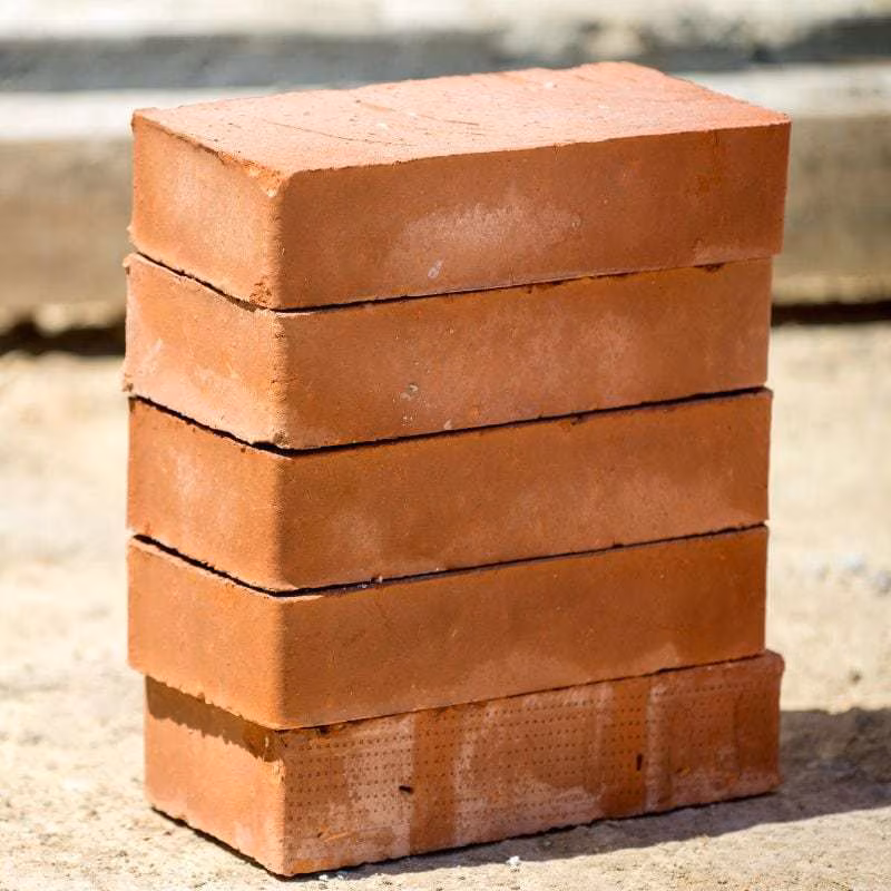 <p>Firebrick (n)</p>