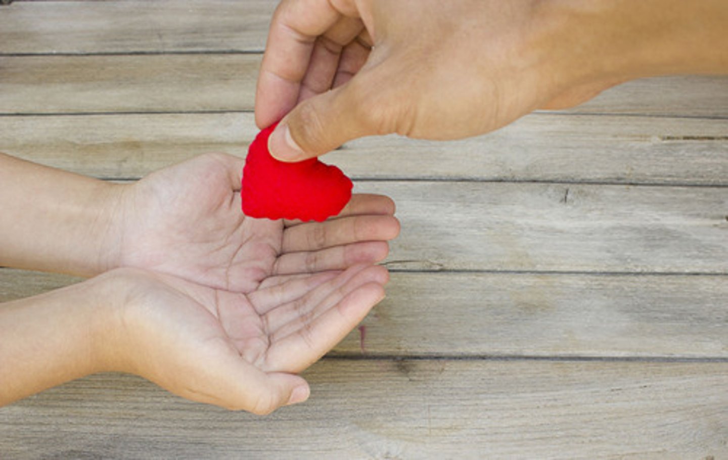 <p>TRANSLATION: идти на пользу</p><p>DEFINITION: To have a positive effect on someone's health or character.</p><p>EXAMPLE: Scientists say that spending time in nature can really .................. . Ученые говорят, что время на природе действительно может ПОЙТИ ЛЮДЯМ НА ПОЛЬЗУ.</p>