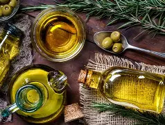 <p>• Mild flavor.</p><p>• Best for sautéing and frying.</p>