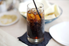 <p>a fizzy/bubbly drink</p>
