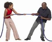 <p>to pull, move</p>