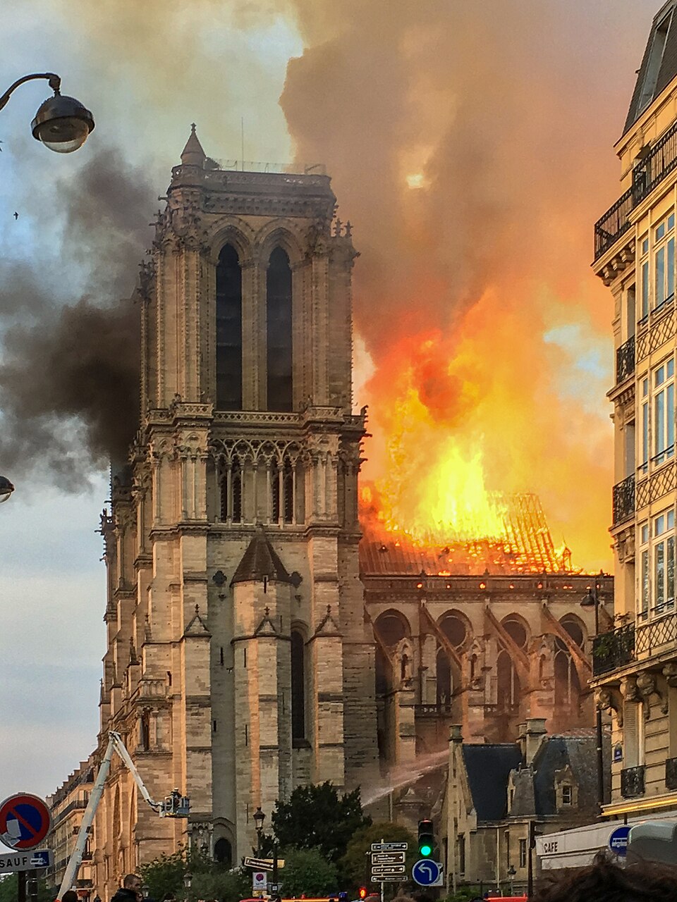 <p>une incendie</p>