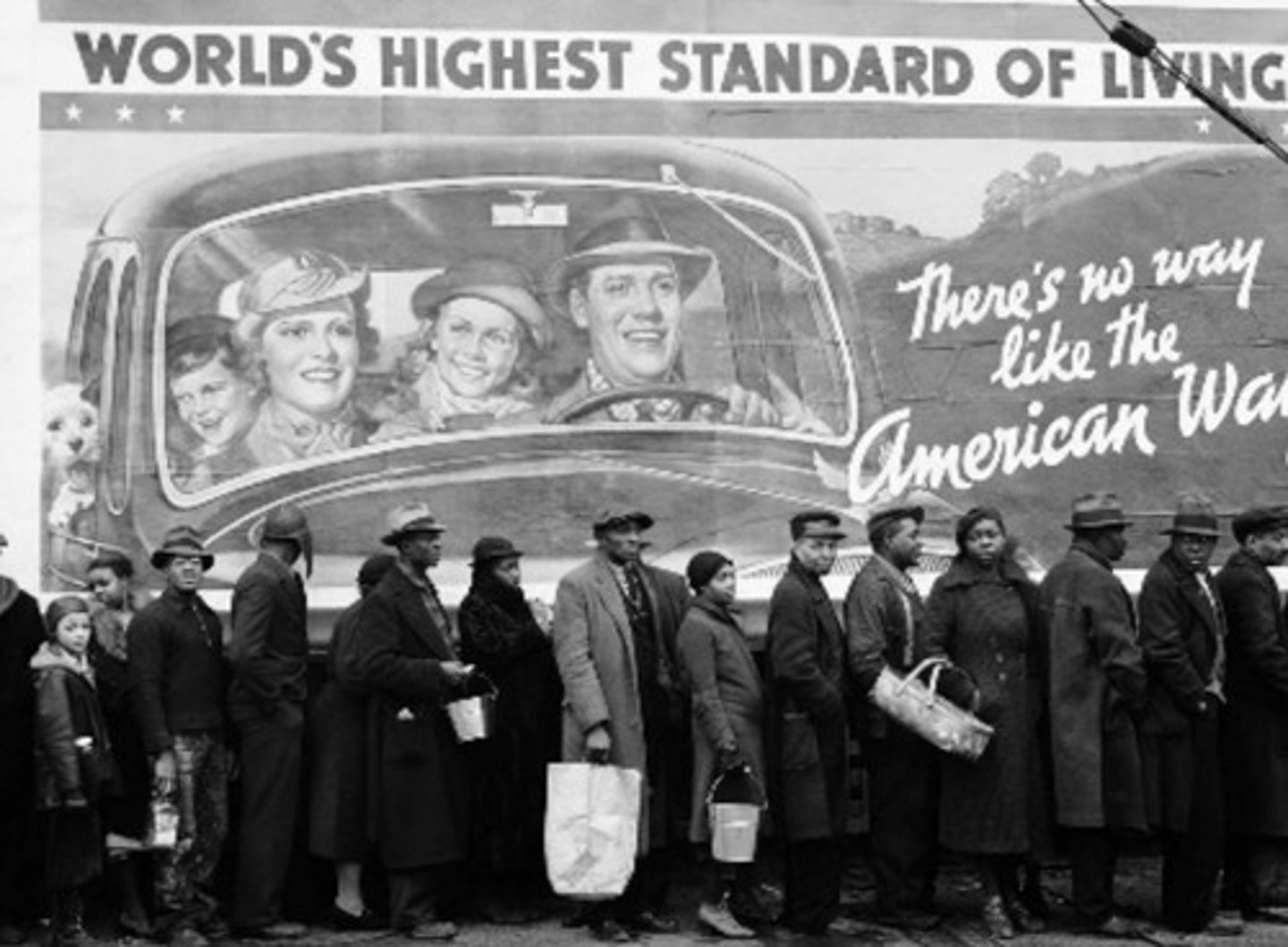 <p>AA outside of food bank in Kentucky.</p>