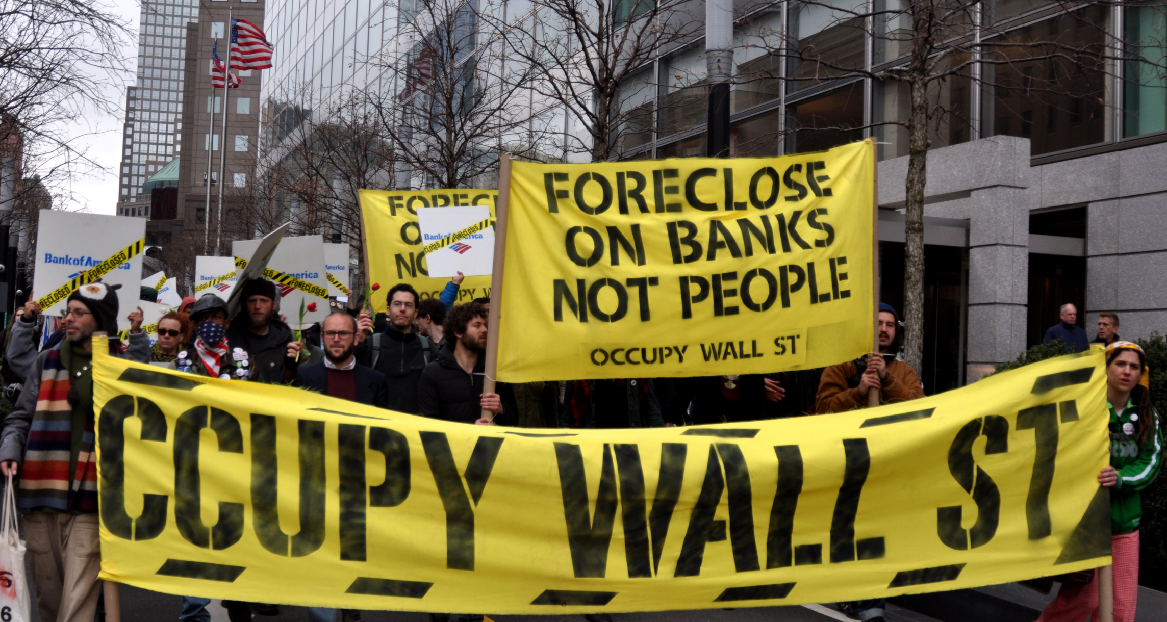 <p>occupied (v)</p>