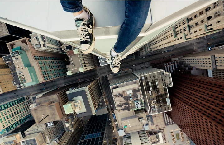 <p>acrophobia</p>