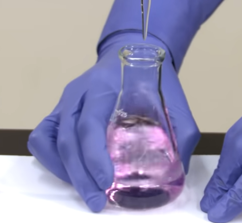 <p> </p><p><span>If the analyte is colorless, follow these steps (in which order)?</span><br><br>A. Swirl, rinse, add a drop, record</p><p>B. Record, add a drop, rinse, swirl</p><p>C. Add a drop, rinse, swirl, record</p><p>D. Add a drop, swirl, rinse, record<br></p>