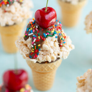 <p>a sweet treat</p>