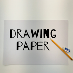 <p>giấy vẽ (Example: This drawing paper is thick. - Giấy vẽ này khá dày.)</p>
