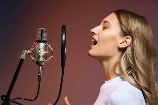 <p>To sing </p>